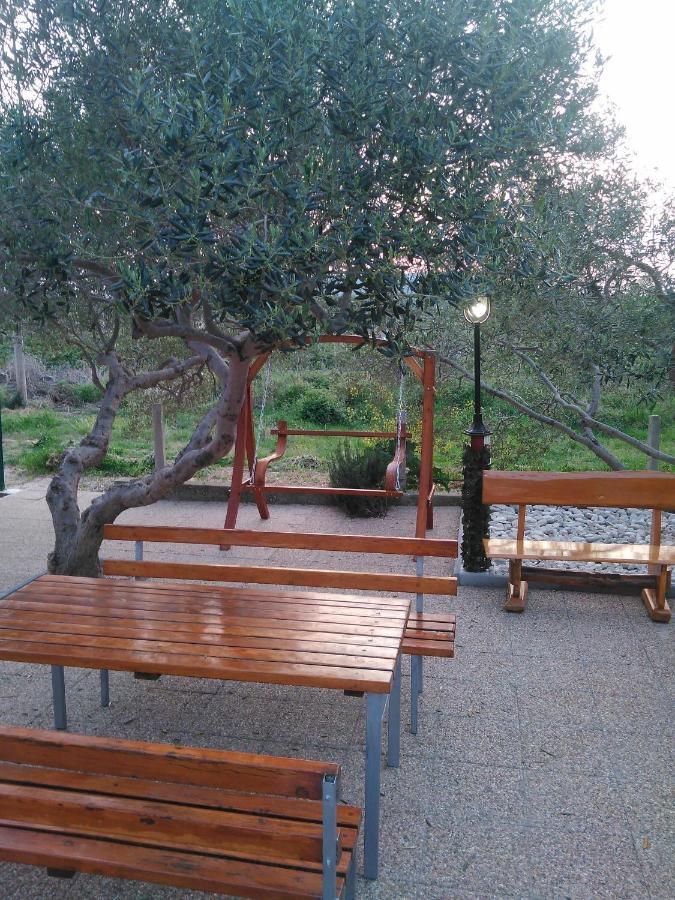 Manora Sucuraj 2 Bedroom Apartment Εξωτερικό φωτογραφία