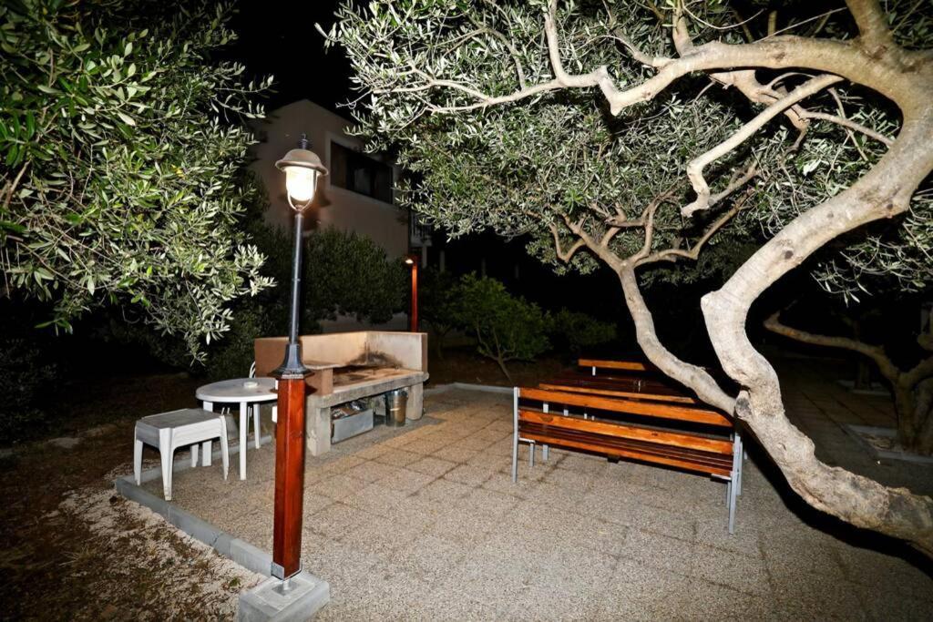Manora Sucuraj 2 Bedroom Apartment Εξωτερικό φωτογραφία